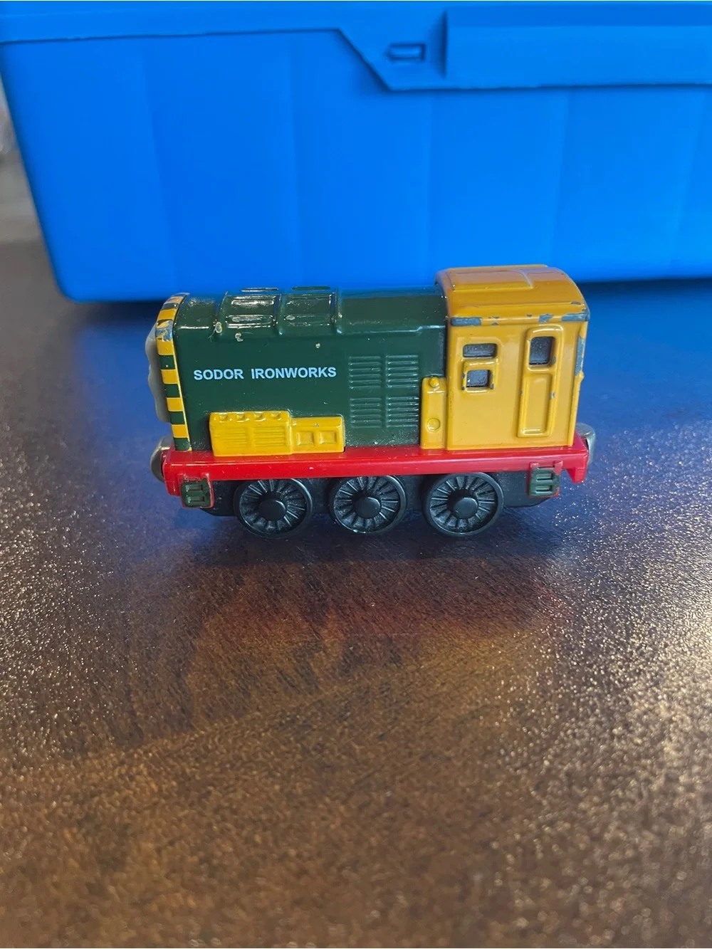 Thomas & Friends Take n Play Along Train Tank Engine - Iron Arry - Metal 2011